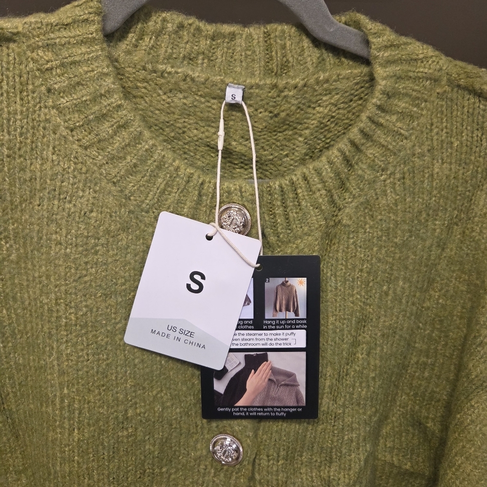 Fashion Chic Knit Button Up Cardigan W/ Balloon Sleeves & An Oversized Look!! - Picture 2 of 16